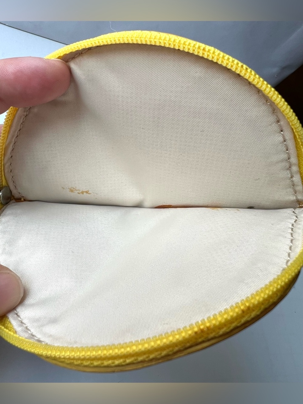 Vintage Coach Banana Coin Purse Pouch Small Wallet Bag Kitsch Y2K - Picture 5 of 5